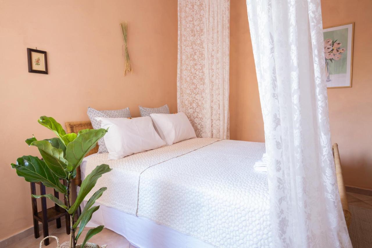 Ferienwohnung Mediterranean House - 12 Min From Acropolis! Athen Exterior foto