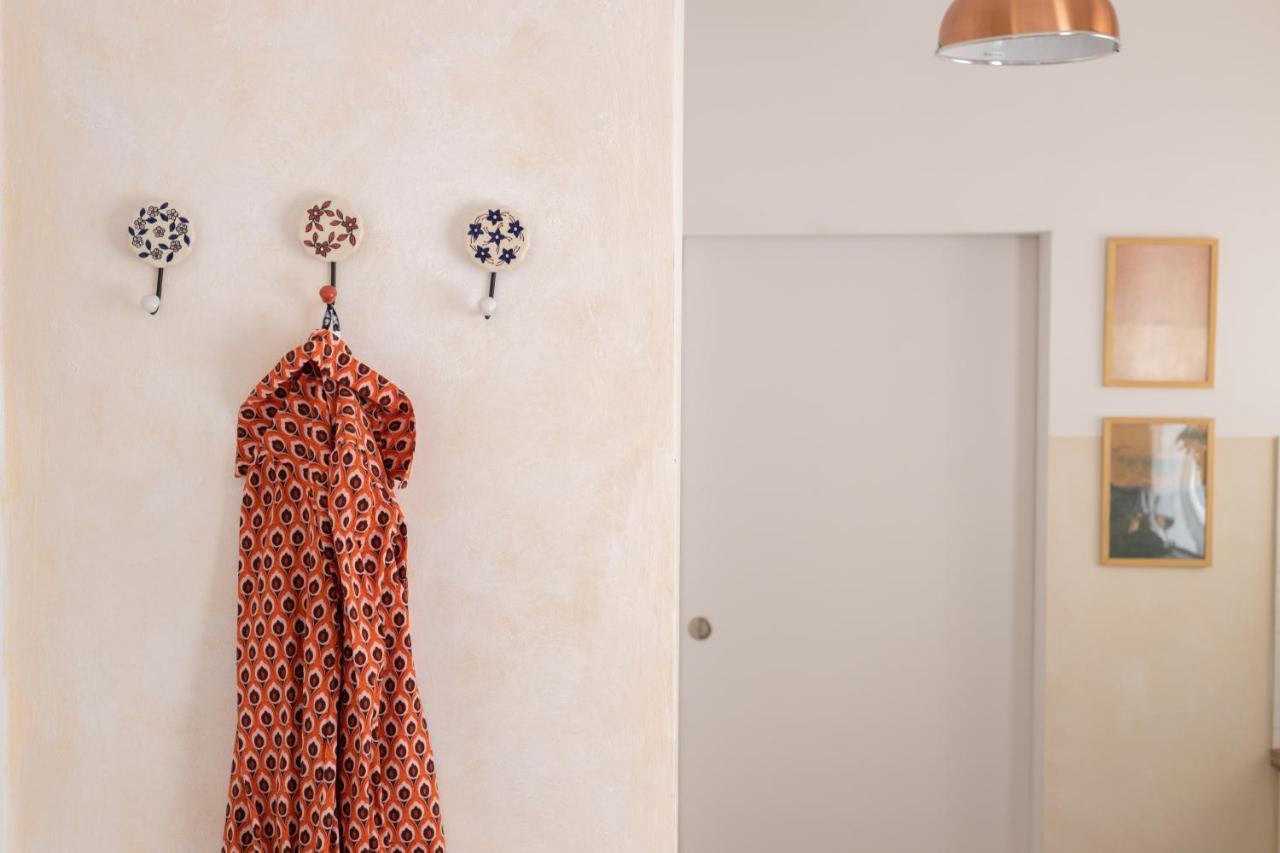 Ferienwohnung Mediterranean House - 12 Min From Acropolis! Athen Exterior foto